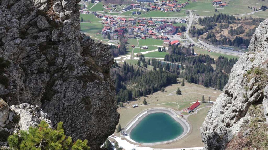 : Takatak Philippines , - -