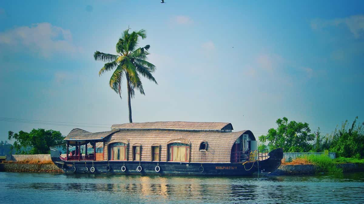 इक्वाडोर ब्रांड तक Clubhouse पर कैसे पहुंचें — ट्रैवल गाइड बनाएं